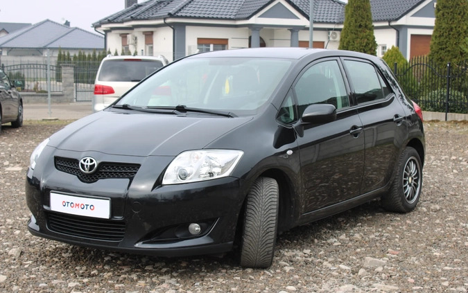 Toyota Auris cena 18900 przebieg: 186000, rok produkcji 2008 z Rypin małe 466